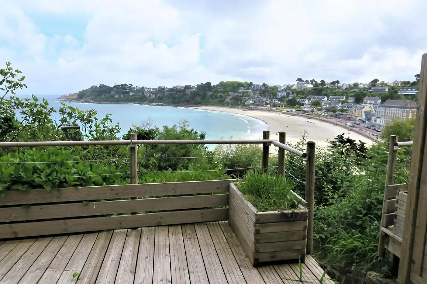 Appartement Vue Mer Surplombant La Plage Trestraou A Perros-Guirec - Ref 912 Appartamento